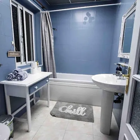Chic 3 Bedroom House In The Heart Of